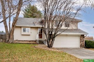 7017 Michelle Avenue, La Vista, NE 68128