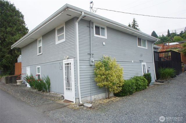 5305 S 3rd Avenue, Everett, WA 98203