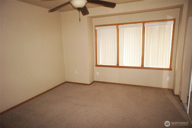 5305 S 3rd Avenue, Everett, WA 98203
