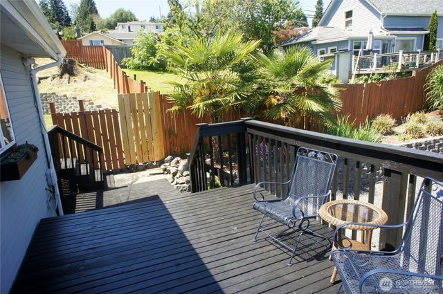 5305 S 3rd Avenue, Everett, WA 98203