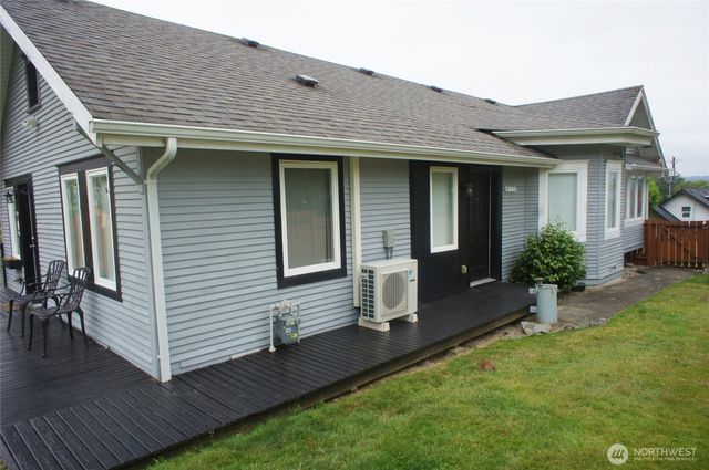 5305 S 3rd Avenue, Everett, WA 98203