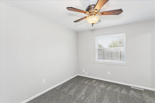 5411 S Saint Francis St, Wichita, KS 67216