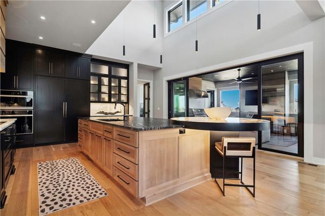 17329 Larsen Street, Overland Park, KS 66221