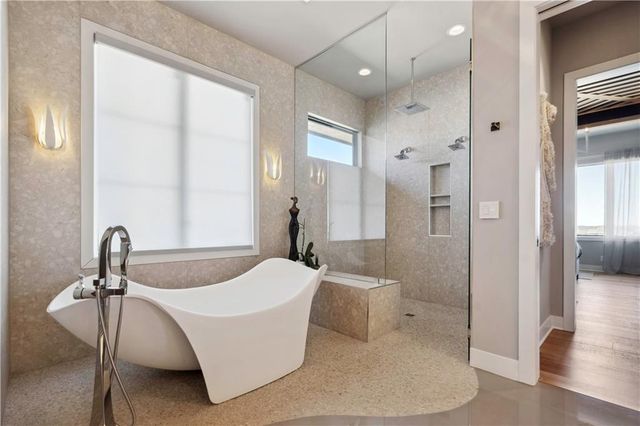 17329 Larsen Street, Overland Park, KS 66221