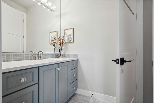 17329 Larsen Street, Overland Park, KS 66221