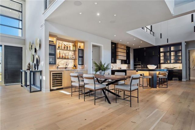 17329 Larsen Street, Overland Park, KS 66221