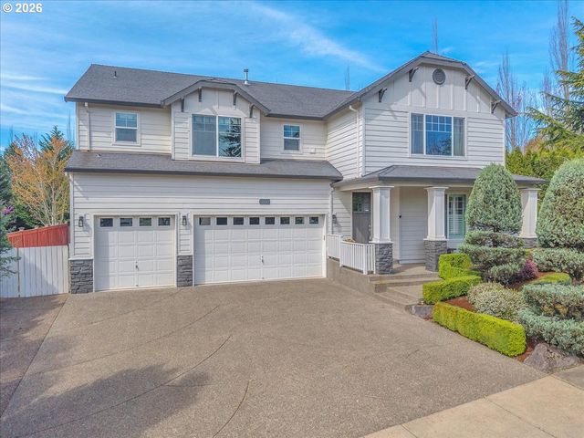 12817 Se MEADEHILL Ave, Happy Valley, OR 97086