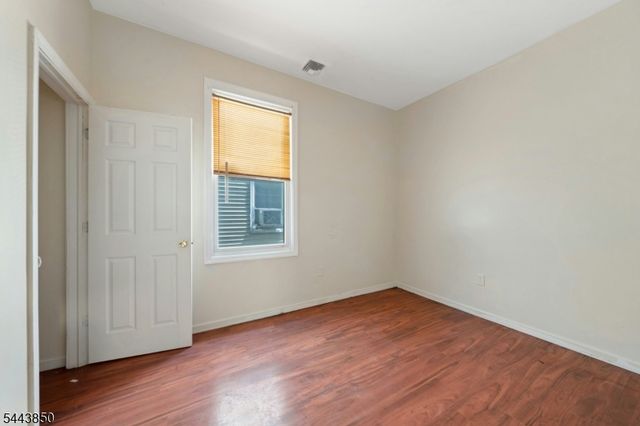 46 Seymour Ave, Newark City, NJ 07108