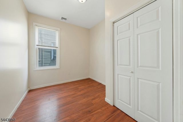 46 Seymour Ave, Newark City, NJ 07108