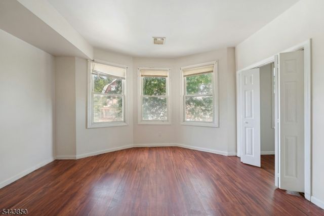 46 Seymour Ave, Newark City, NJ 07108