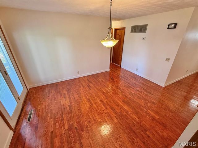 209 Aldergate Street, Farmington, MO 63640