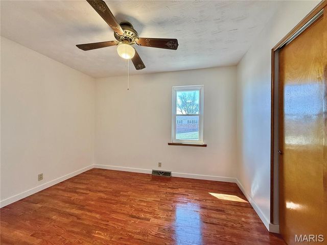 209 Aldergate Street, Farmington, MO 63640