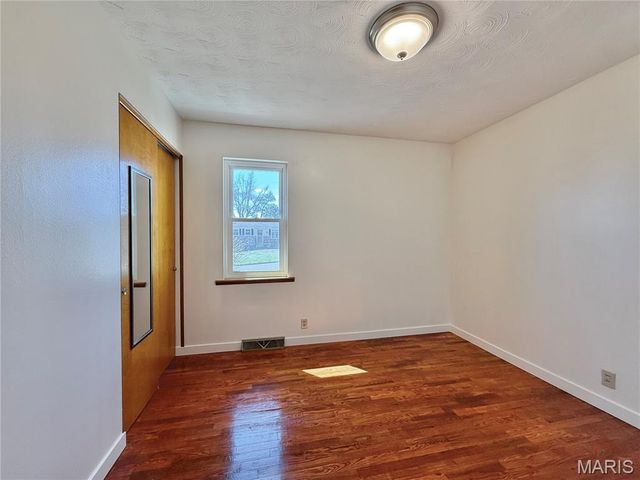 209 Aldergate Street, Farmington, MO 63640