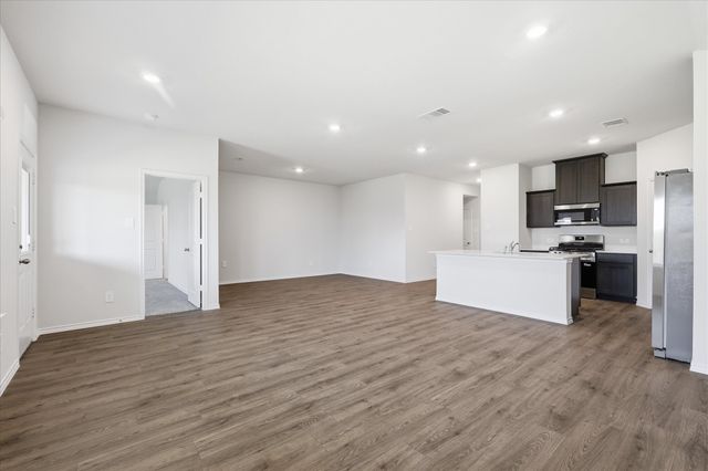 722 Orchid Way, Pilot Point, TX 76258