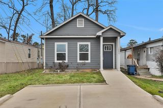 16694 E Juneau, Montgomery, TX 77316