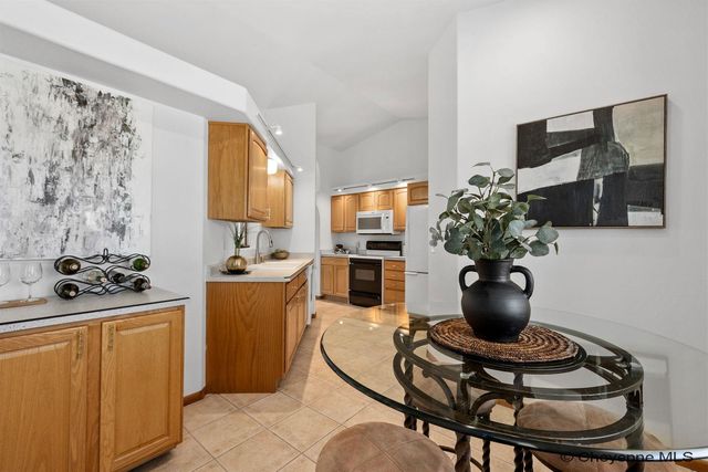 327 CODY ST, Cheyenne, WY 82009