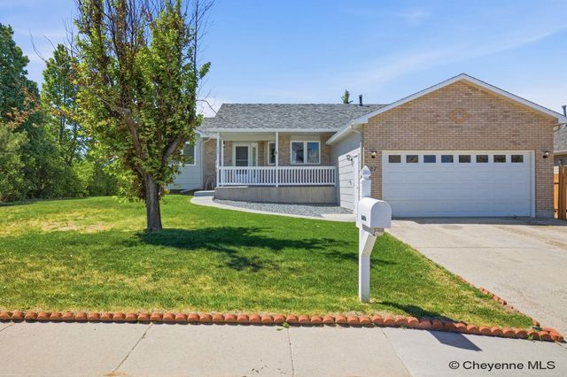 327 CODY ST, Cheyenne, WY 82009
