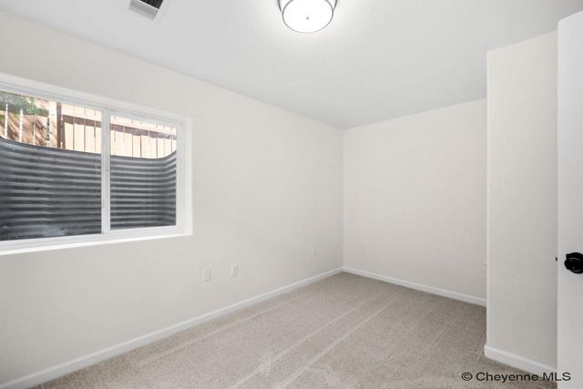 327 CODY ST, Cheyenne, WY 82009