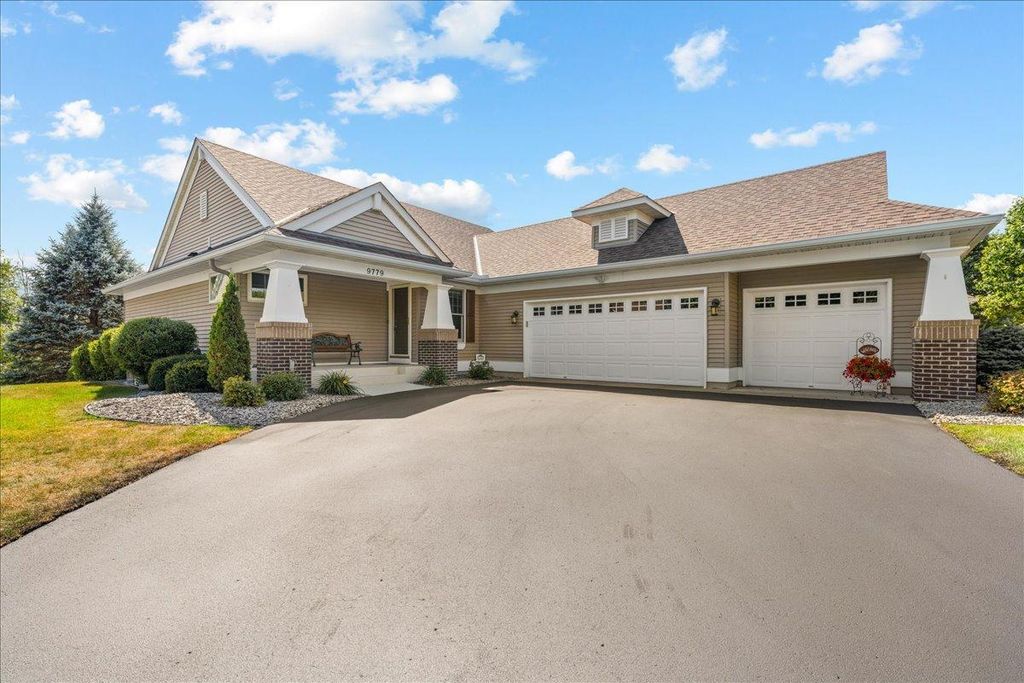 9779 Wedgewood Circle, Woodbury, MN 55125 — exterior