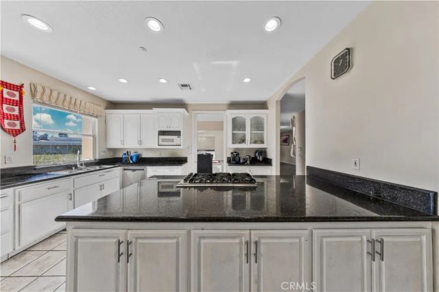 2540 Monroe Street, Riverside, CA 92504