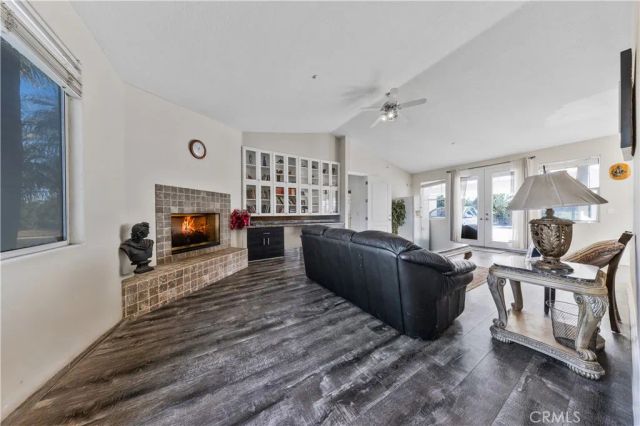 2540 Monroe Street, Riverside, CA 92504