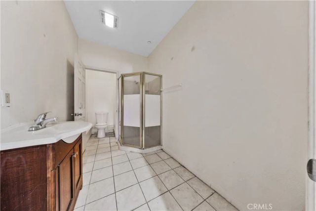 2540 Monroe Street, Riverside, CA 92504