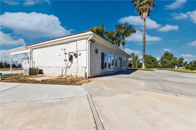 2540 Monroe Street, Riverside, CA 92504