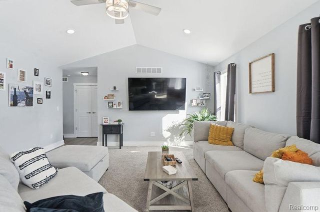 7812 Yorkshire Drive, Almont Village, MI 48003