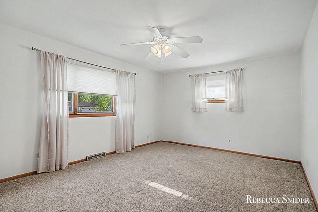 424 Andover Street, Kentwood, MI 49548