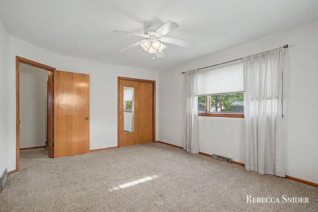 424 Andover Street, Kentwood, MI 49548