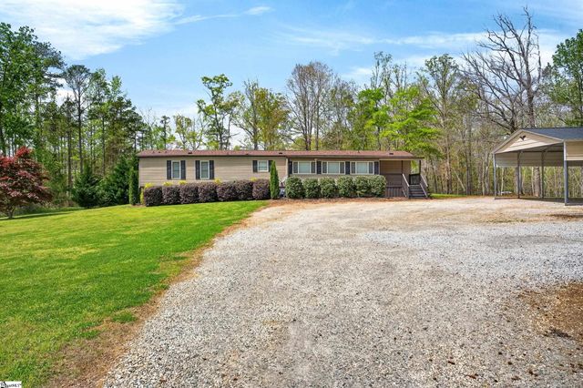 71 Lodgeview Court, Gray Court, SC 29645