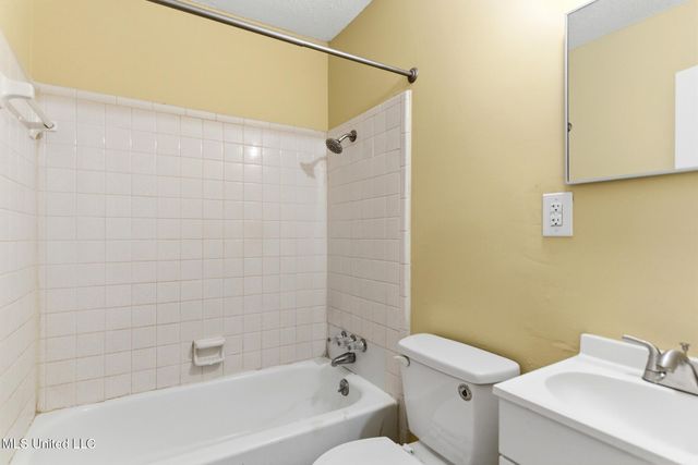 2540 Tandy Drive, Gulfport, MS 39503