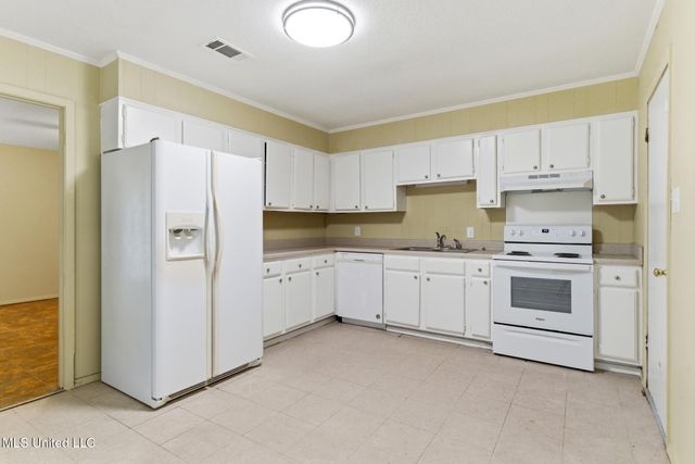 2540 Tandy Drive, Gulfport, MS 39503