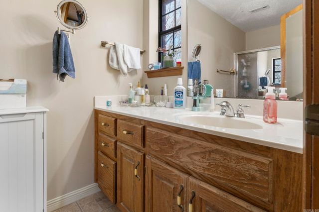 218 N Summit Drive, Cabot, AR 72023