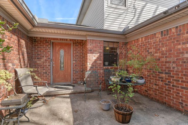 218 N Summit Drive, Cabot, AR 72023