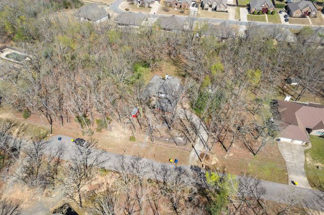 218 N Summit Drive, Cabot, AR 72023