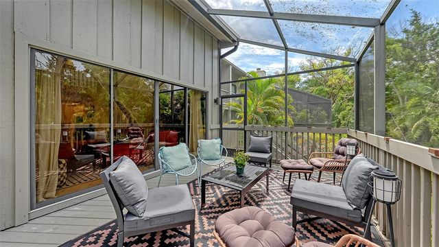 1372 LANDINGS POINT 28, Sarasota, FL 34231