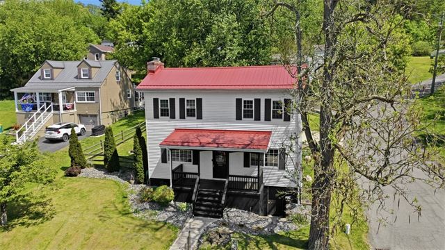 300 Magnolia St, South Fayette, PA 15082