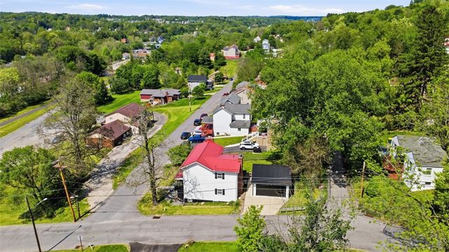 300 Magnolia St, South Fayette, PA 15082