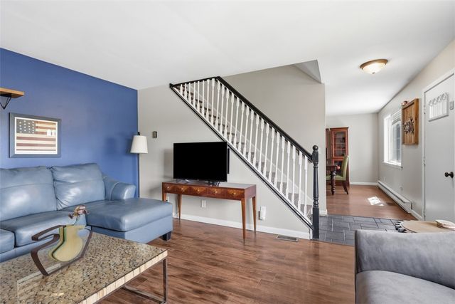 300 Magnolia St, South Fayette, PA 15082