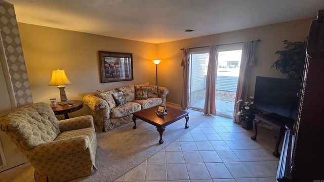 135 Hillview Dr Apt 38, Fairfield Bay, AR 72088