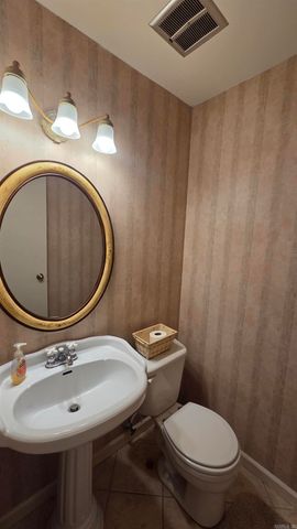 135 Hillview Dr Apt 38, Fairfield Bay, AR 72088