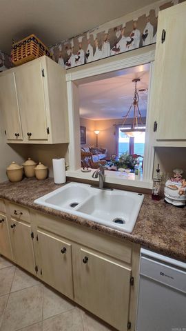 135 Hillview Dr Apt 38, Fairfield Bay, AR 72088