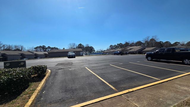 135 Hillview Dr Apt 38, Fairfield Bay, AR 72088