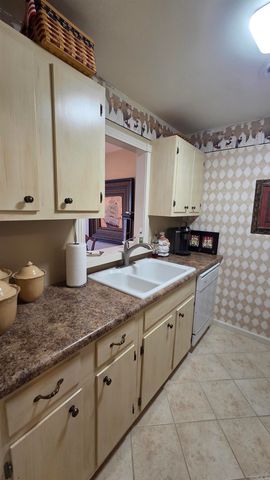 135 Hillview Dr Apt 38, Fairfield Bay, AR 72088