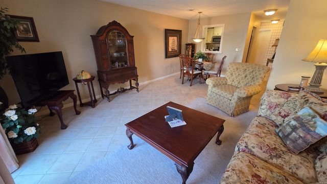 135 Hillview Dr Apt 38, Fairfield Bay, AR 72088