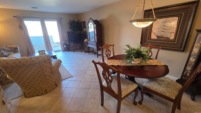 135 Hillview Dr Apt 38, Fairfield Bay, AR 72088