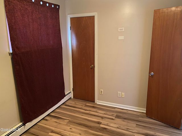 1414 Chrisler Avenue, Schenectady, NY 12303