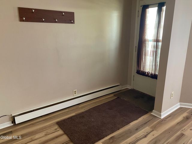 1414 Chrisler Avenue, Schenectady, NY 12303