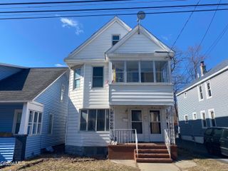 1414 Chrisler Avenue, Schenectady, NY 12303